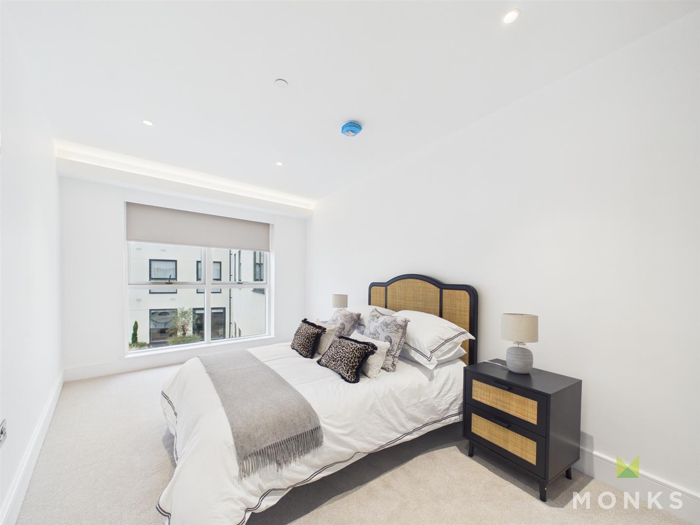 33 Old Coleham Court, Shrewsbury, SY3 7BS For Sale